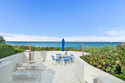 $1,195,000 | 5510 North Ocean Drive, Unit 11B, Singer Island, FL 33404