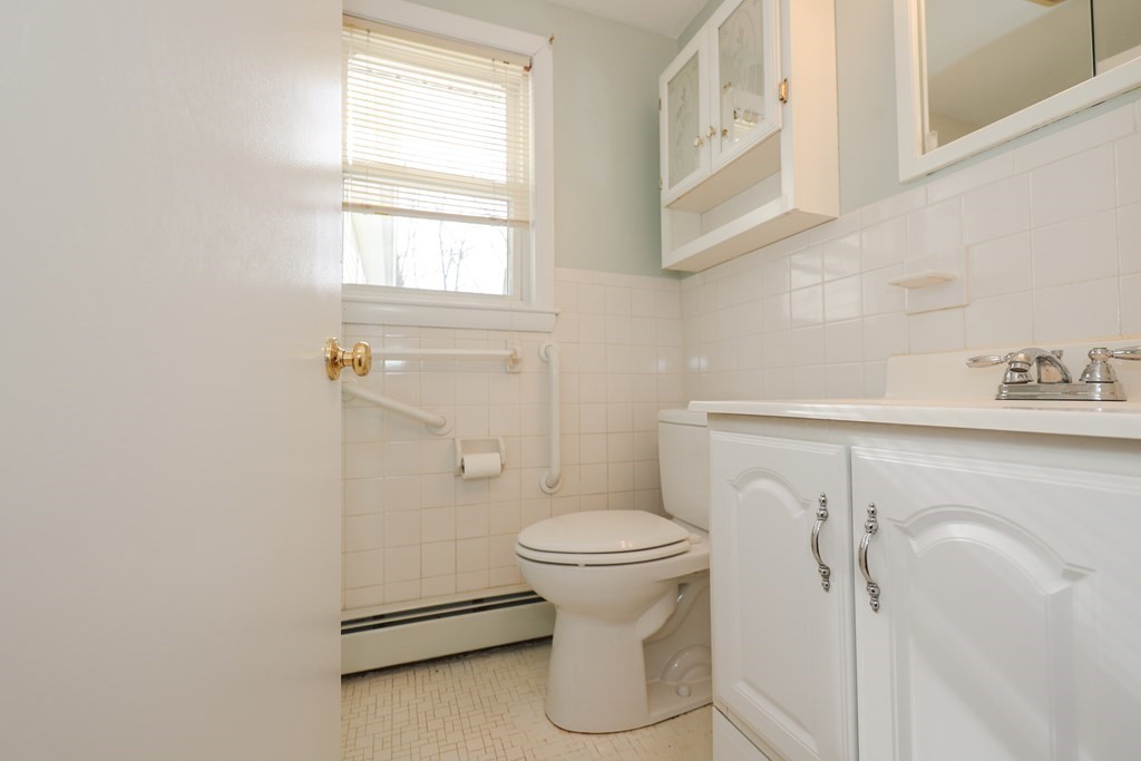 1 Davida Road Burlington, MA 01803 - Photo 11 of 30 Gallery Image 11