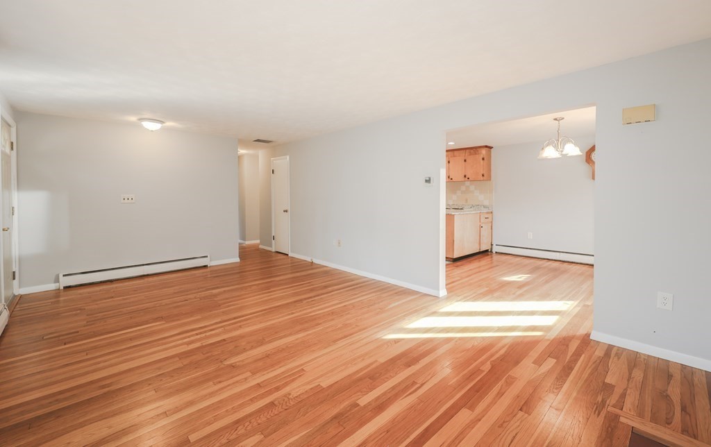 1 Davida Road Burlington, MA 01803 - Photo 5 of 30 Gallery Image 5