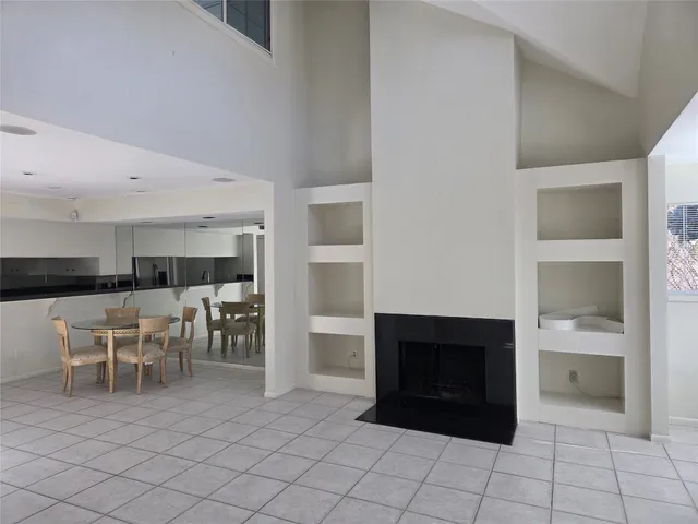 $2,150 | 1114 Augusta Drive, Unit 12, Houston, TX 77057