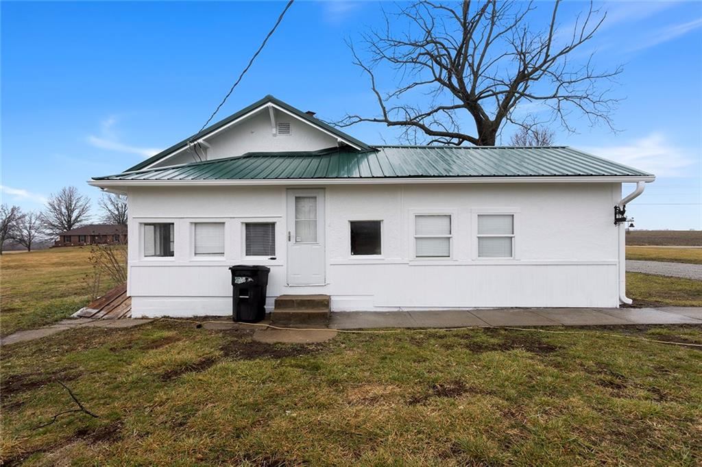 14001 Cameron Road Excelsior Springs, MO 64024 - Photo 22 of 26