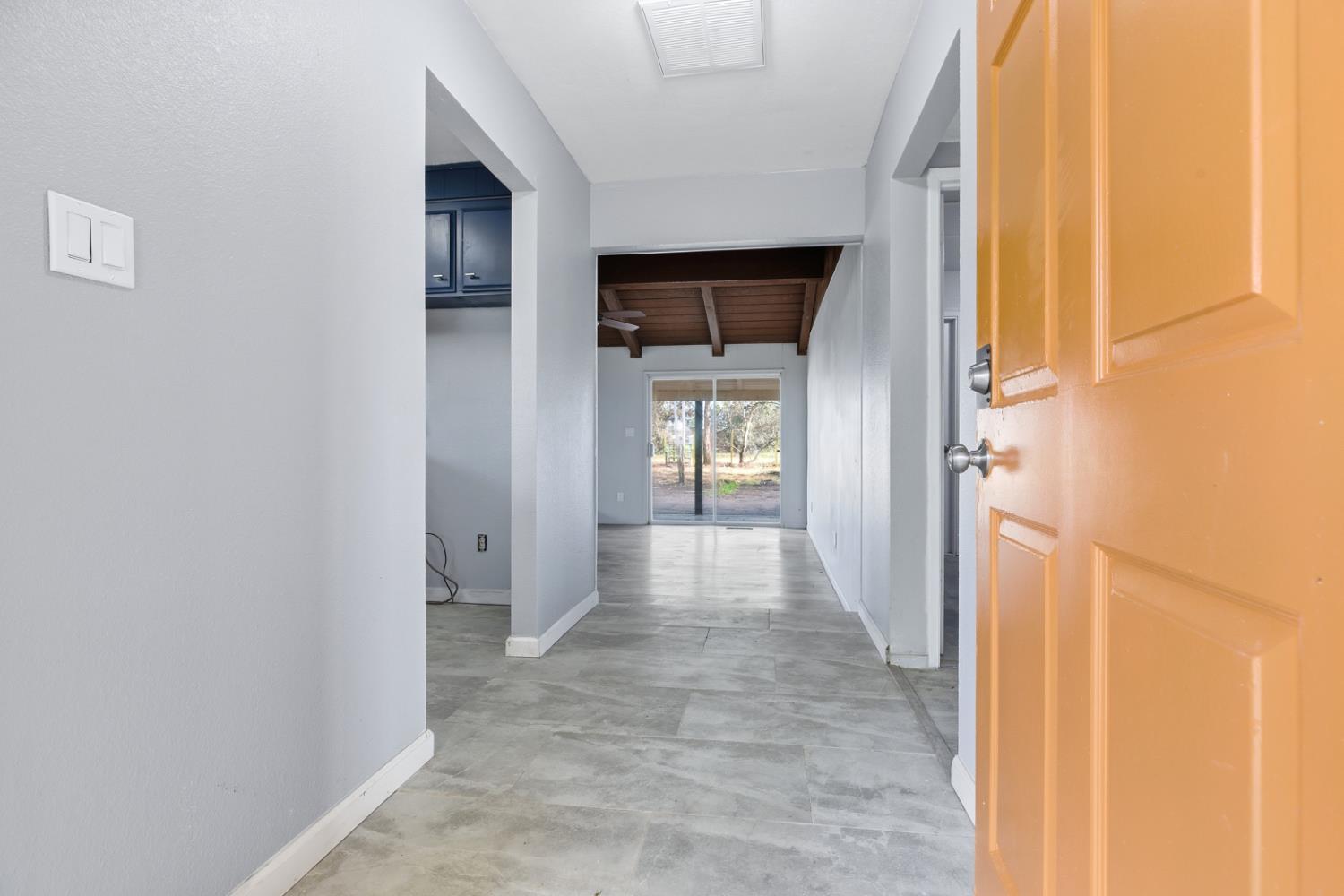 13400 Hibbard Road Lodi, CA 95240 - Photo 7 of 35