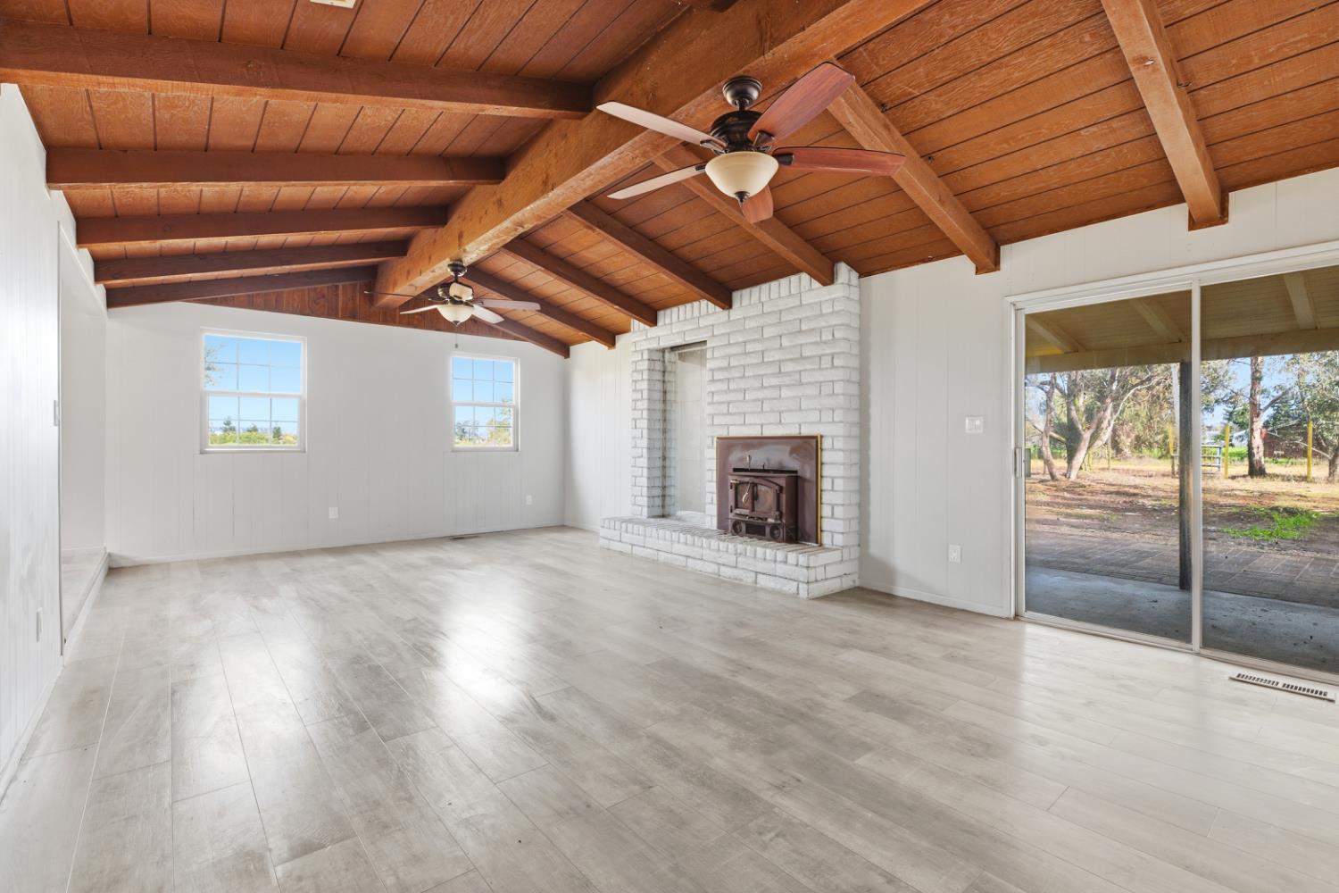 13400 Hibbard Road Lodi, CA 95240 - Photo 8 of 35