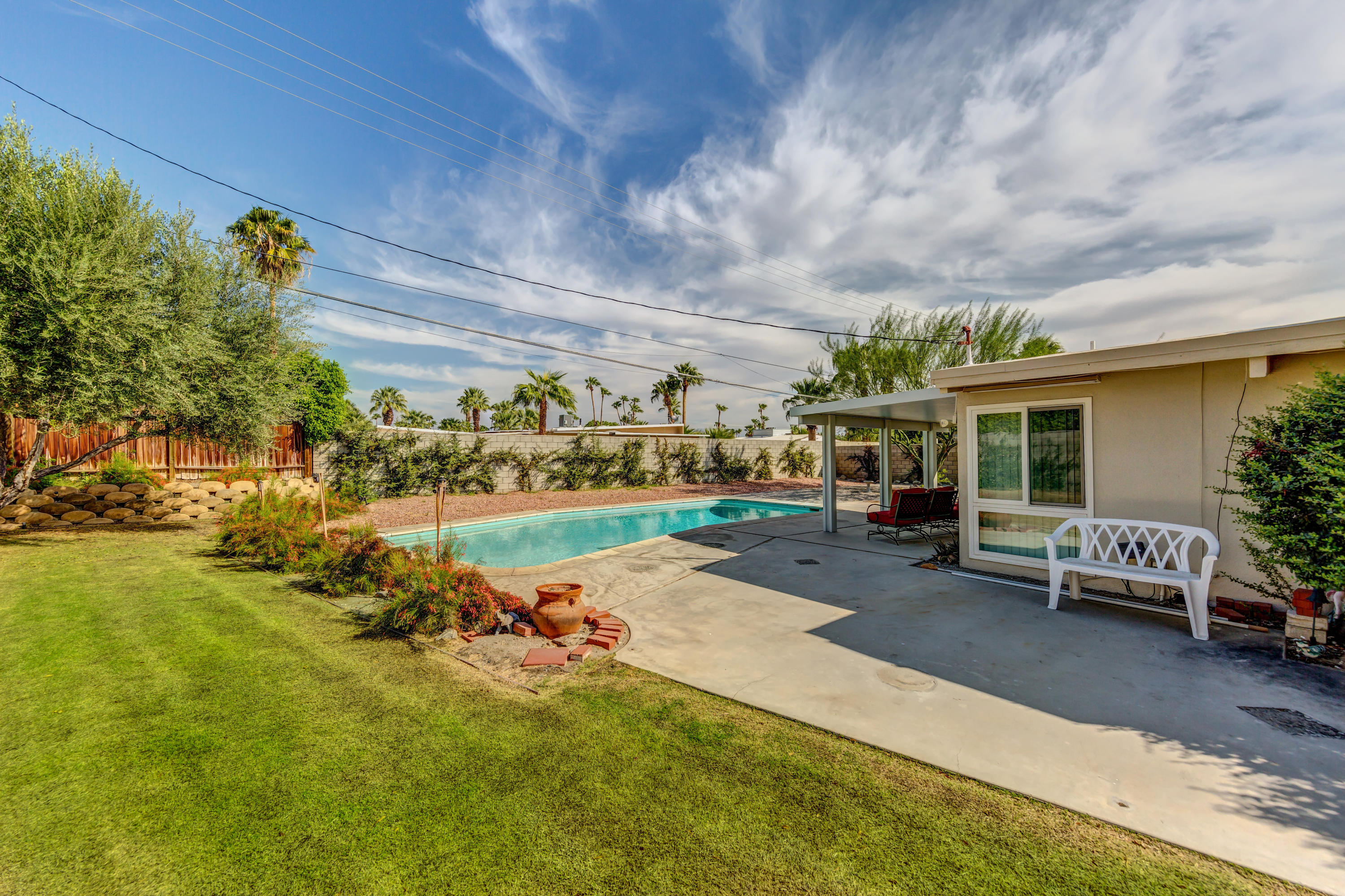 412 East Racquet Club Road Palm Springs, CA 92262 - Photo 6 of 9 IMG_0143_4_5