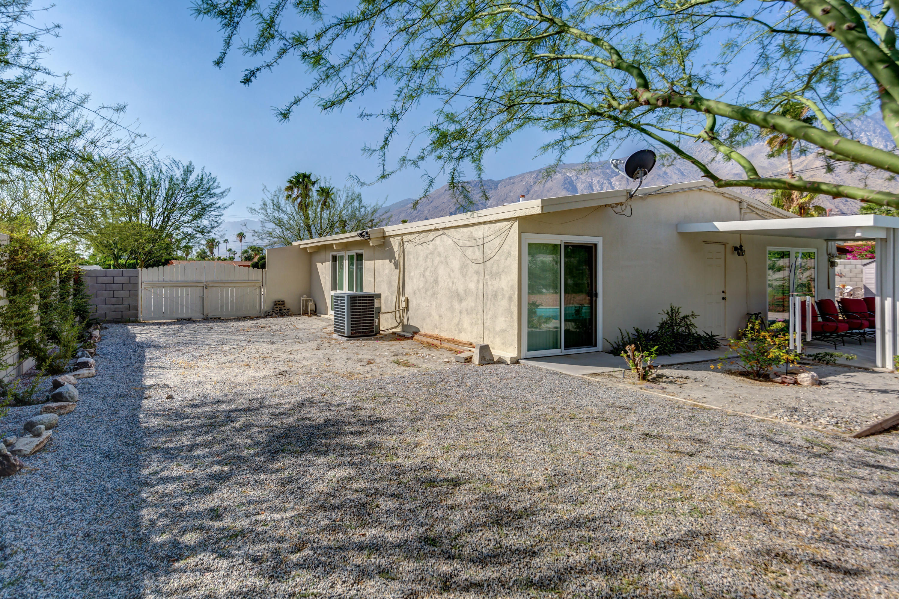 412 East Racquet Club Road Palm Springs, CA 92262 - Photo 9 of 9 IMG_0122_3_4