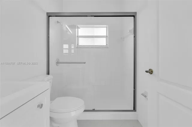 $899,000 | 10997 Northwest 58th Terrace, Doral, FL 33178