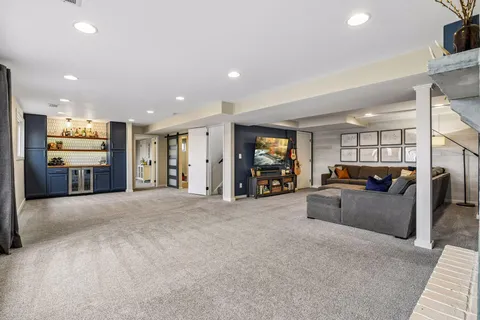 $800,000 | 4432 Eagle Ridge Place, Minnetonka, MN 55345