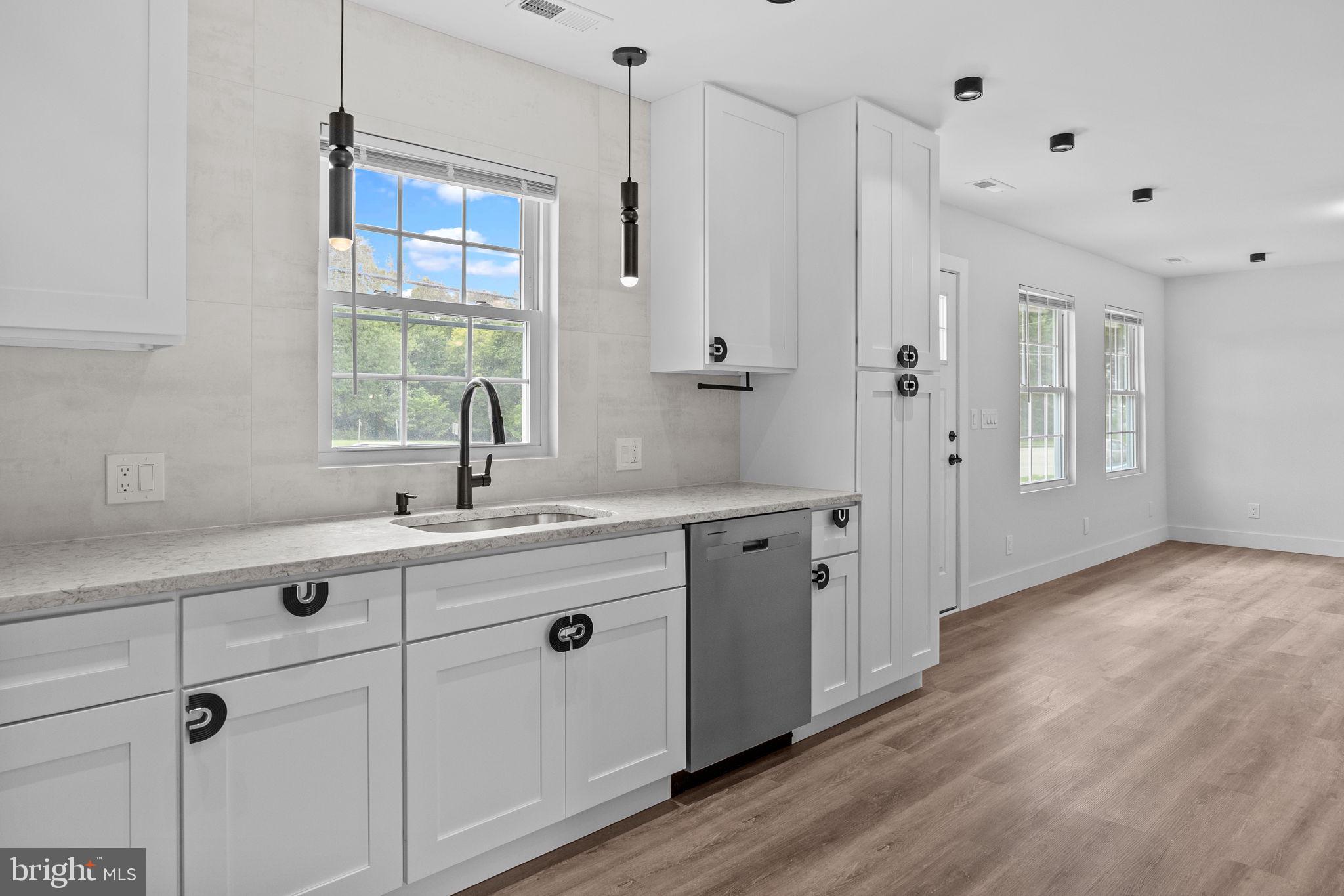 2841 Comly Road Philadelphia, PA 19154 - Photo 8 of 39 Gallery Image 8