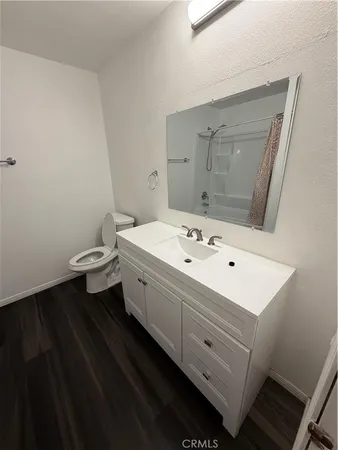 $2,700 | 1101 West MacArthur Boulevard, Unit 296, Santa Ana, CA 92707