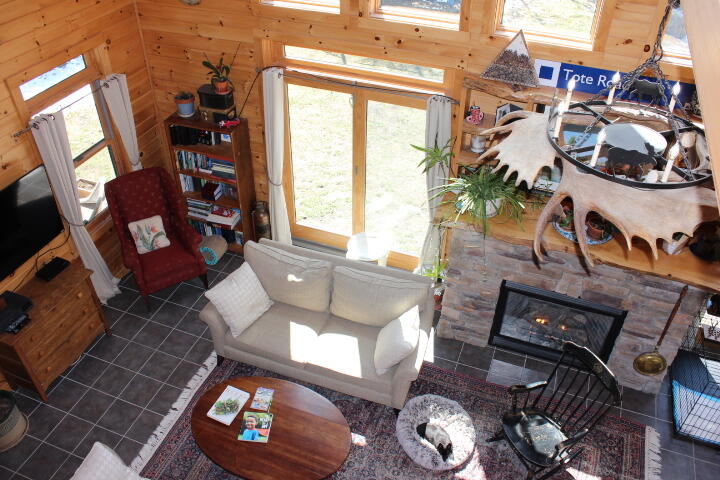 2001 Pine Road Carrabassett Valley, ME 04947 - Photo 14 of 27 Living Area