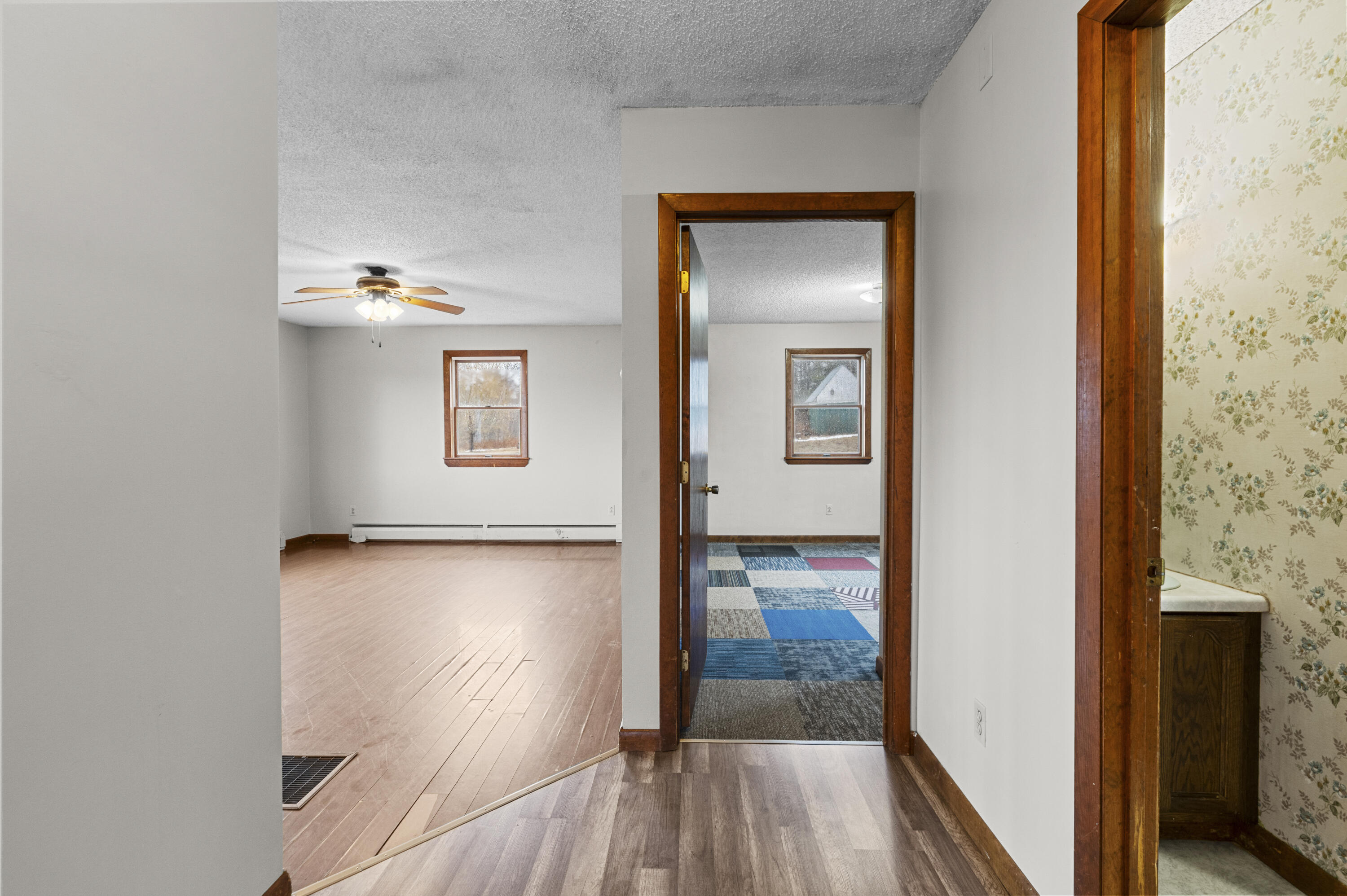 87 Pond Road Burnham, ME 04922 - Photo 17 of 33 Hall Area