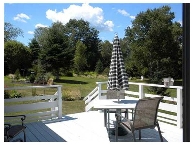 107 Huddle Road New Harbor, ME 04554 - Photo 5 of 23 Patio/Deck.