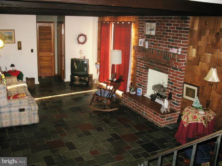 106 Mifflin Road Dover, DE 19904 - Photo 9 of 23 Family Room