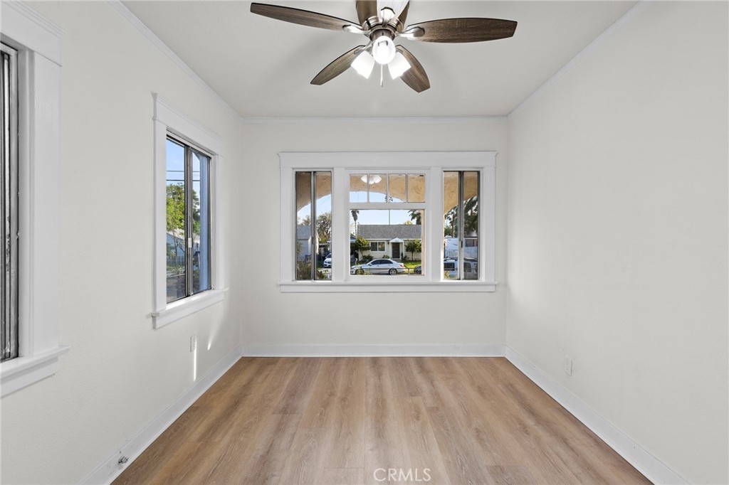 230 East Wilson Street Rialto, CA 92376 - Photo 13 of 33 Dining room