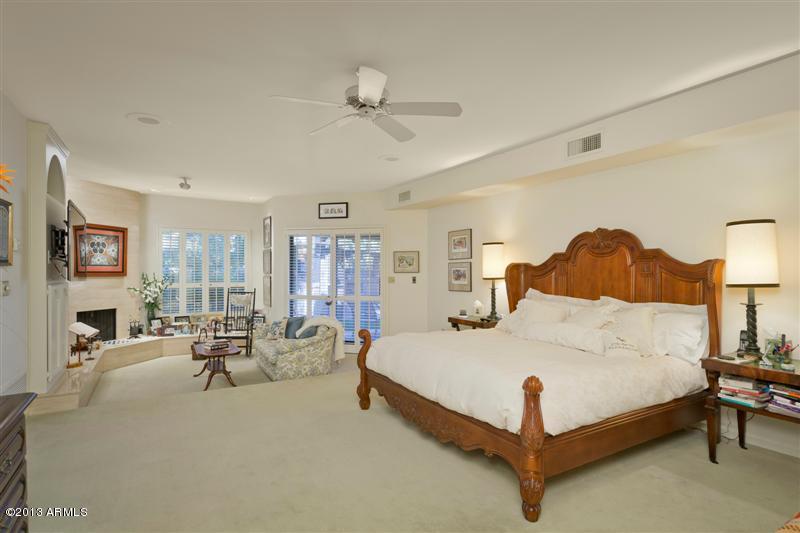 4444 East Camelback Road, Unit 23 Phoenix, AZ 85018 - Photo 14 of 29 13 Master