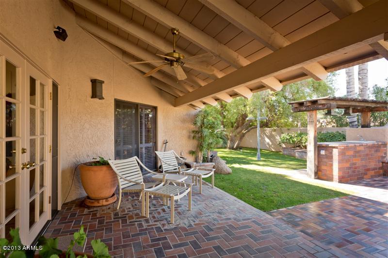 4444 East Camelback Road, Unit 23 Phoenix, AZ 85018 - Photo 26 of 29 25 Covered Patio