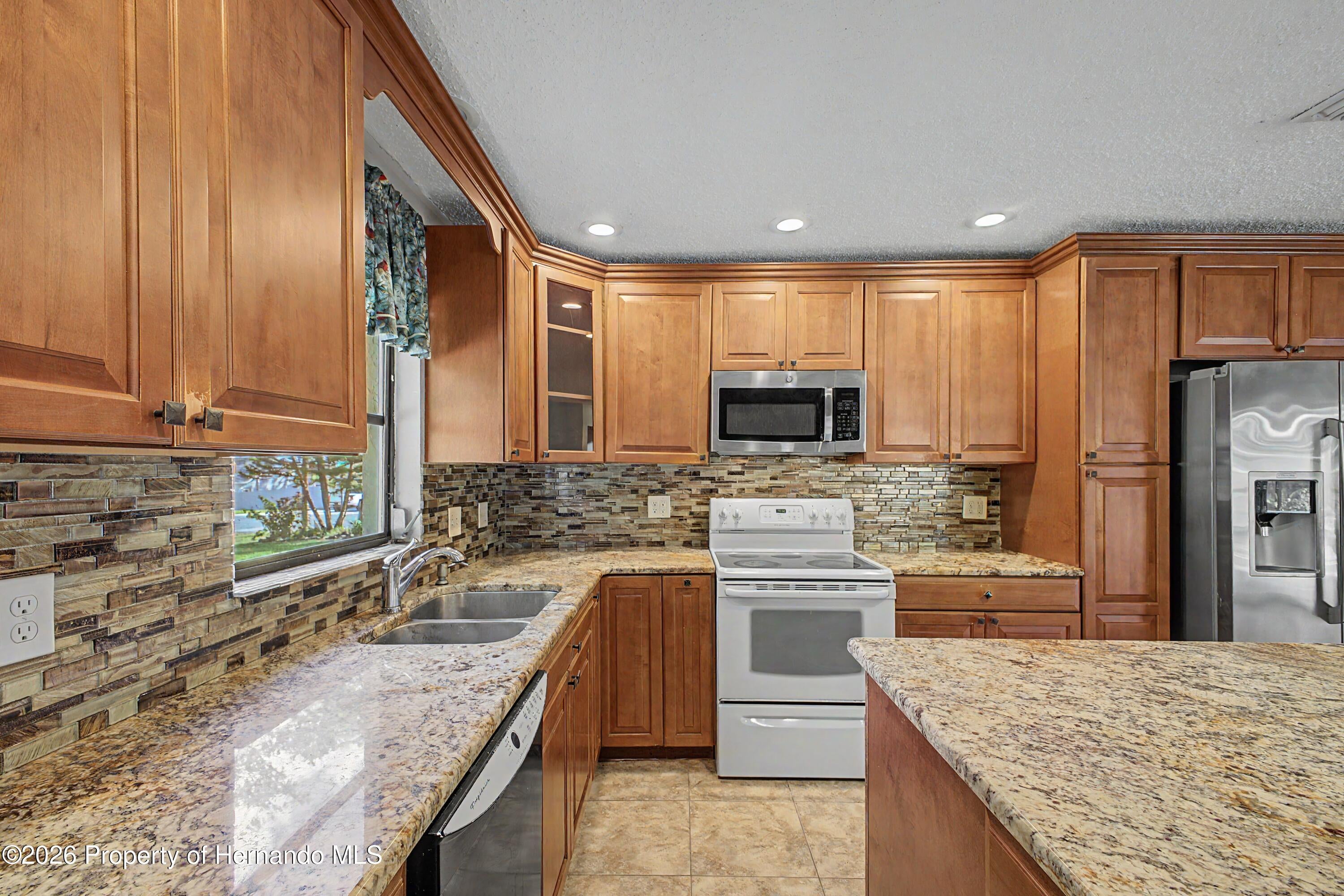 1411 Ivydale Road Spring Hill, FL 34606 - Photo 24 of 73 Gallery Image 24