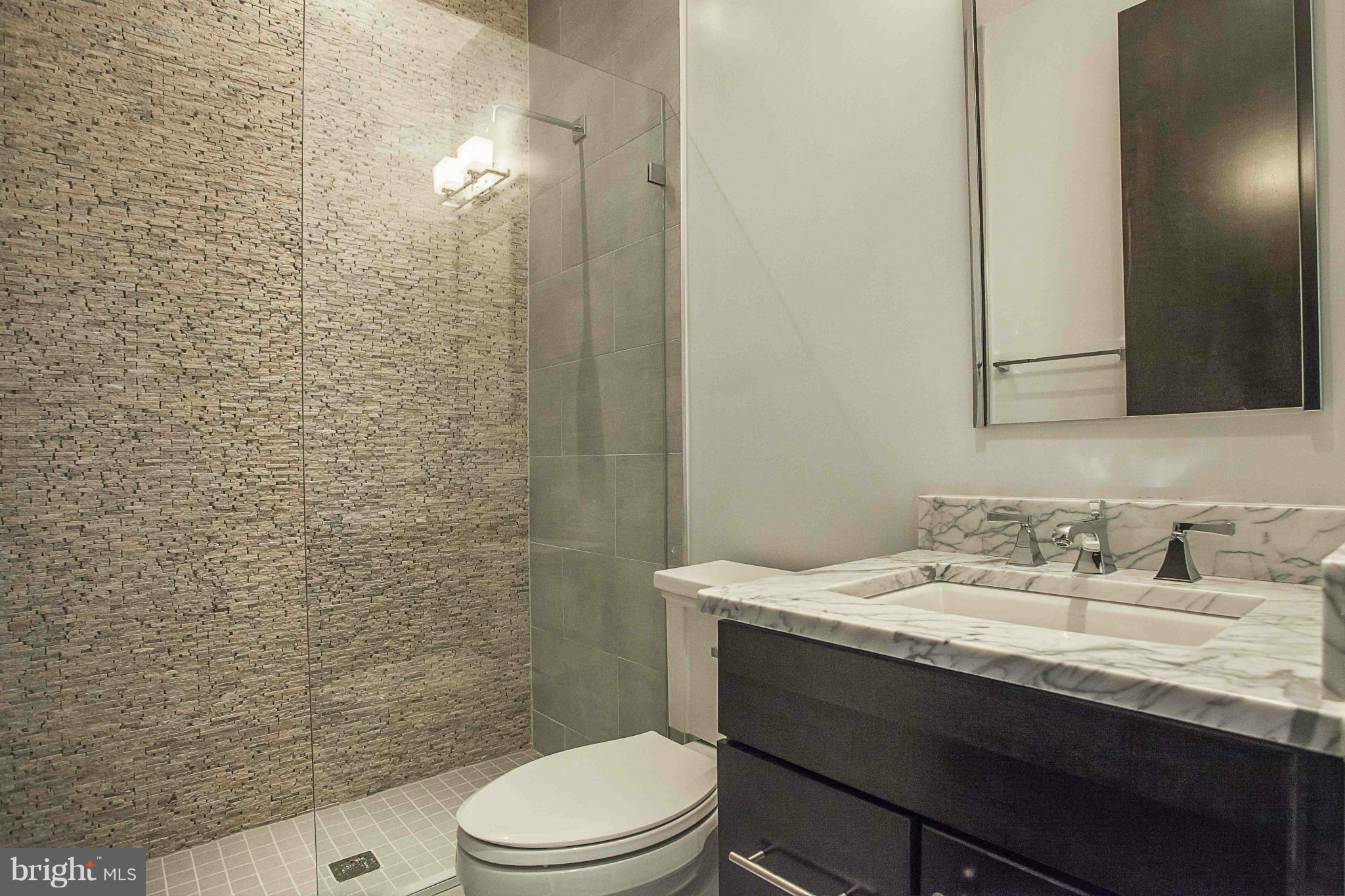 2009 Columbia Road Northwest, Unit 5 Washington, DC 20009 - Photo 11 of 15 Bath