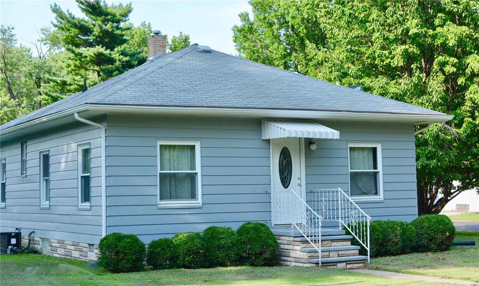 307 Park Street South Roxana, IL 62087 - Photo 1 of 31 Gallery Image 1