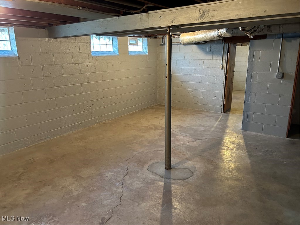 9550 West Moreland Road Parma, OH 44129 - Photo 21 of 32 Gallery Image 21
