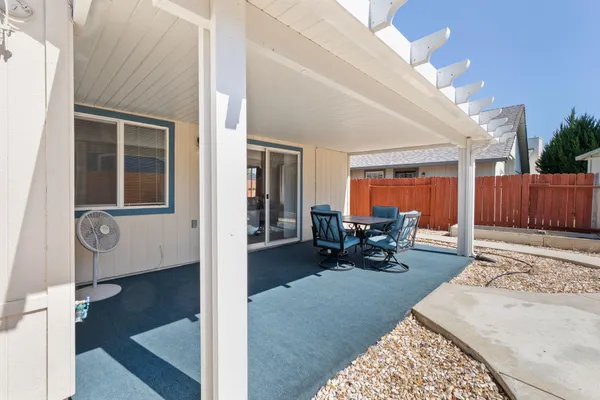$325,000 | 1355 Bully Choop Trail, Redding, CA 96003