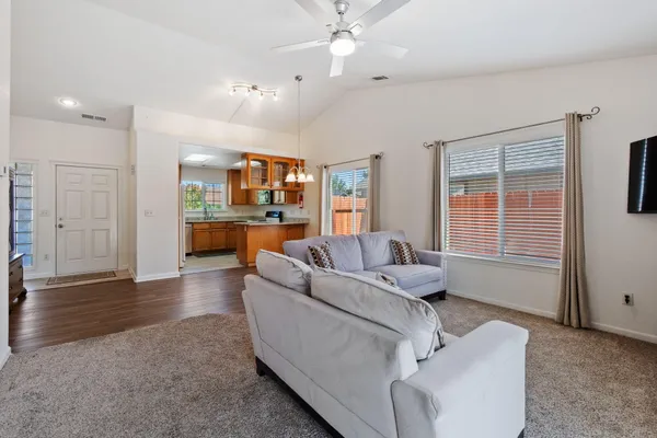 $325,000 | 1355 Bully Choop Trail, Redding, CA 96003