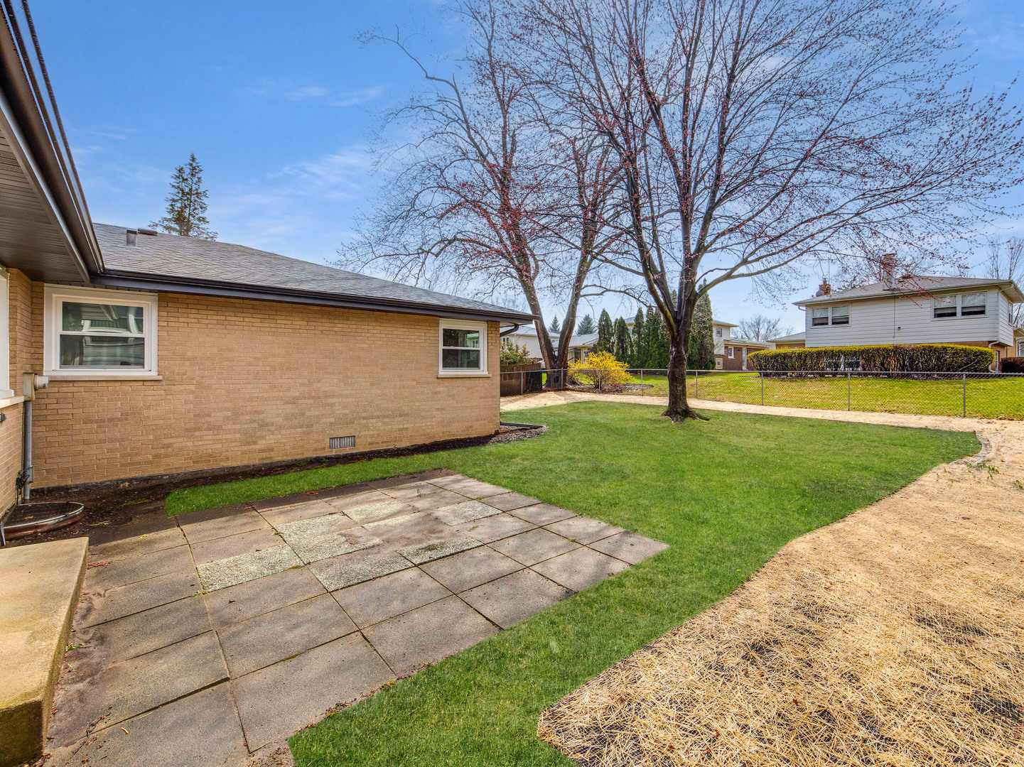 910 South Lancaster Street Mount Prospect, IL 60056 - Photo 36 of 41 Gallery Image 36