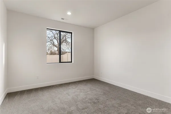 $655,100 | 567 South Perry Avenue, East Wenatchee, WA 98802