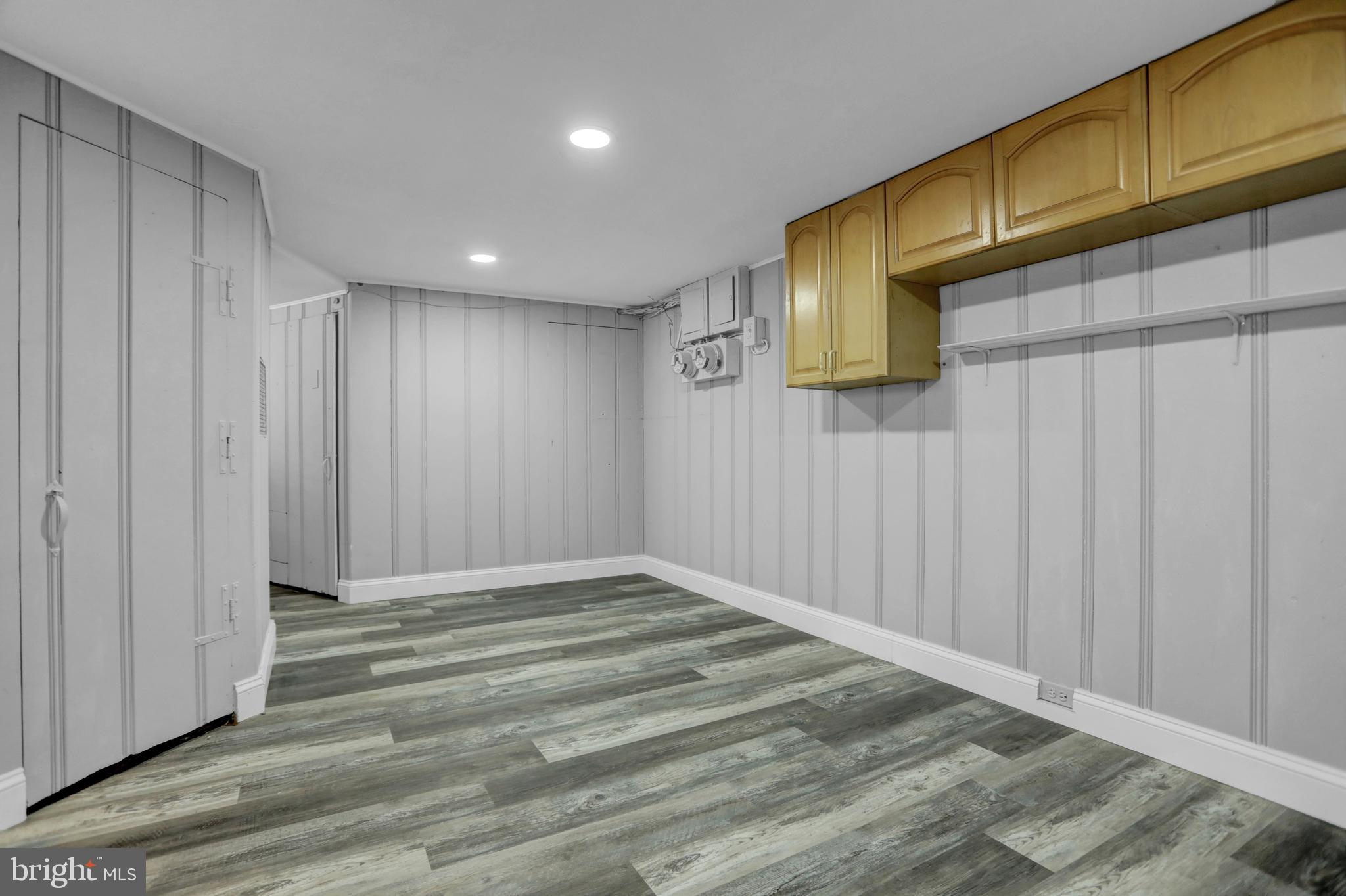 6855 Dunbar Road Dundalk, MD 21222 - Photo 20 of 28 Basement den/laundry