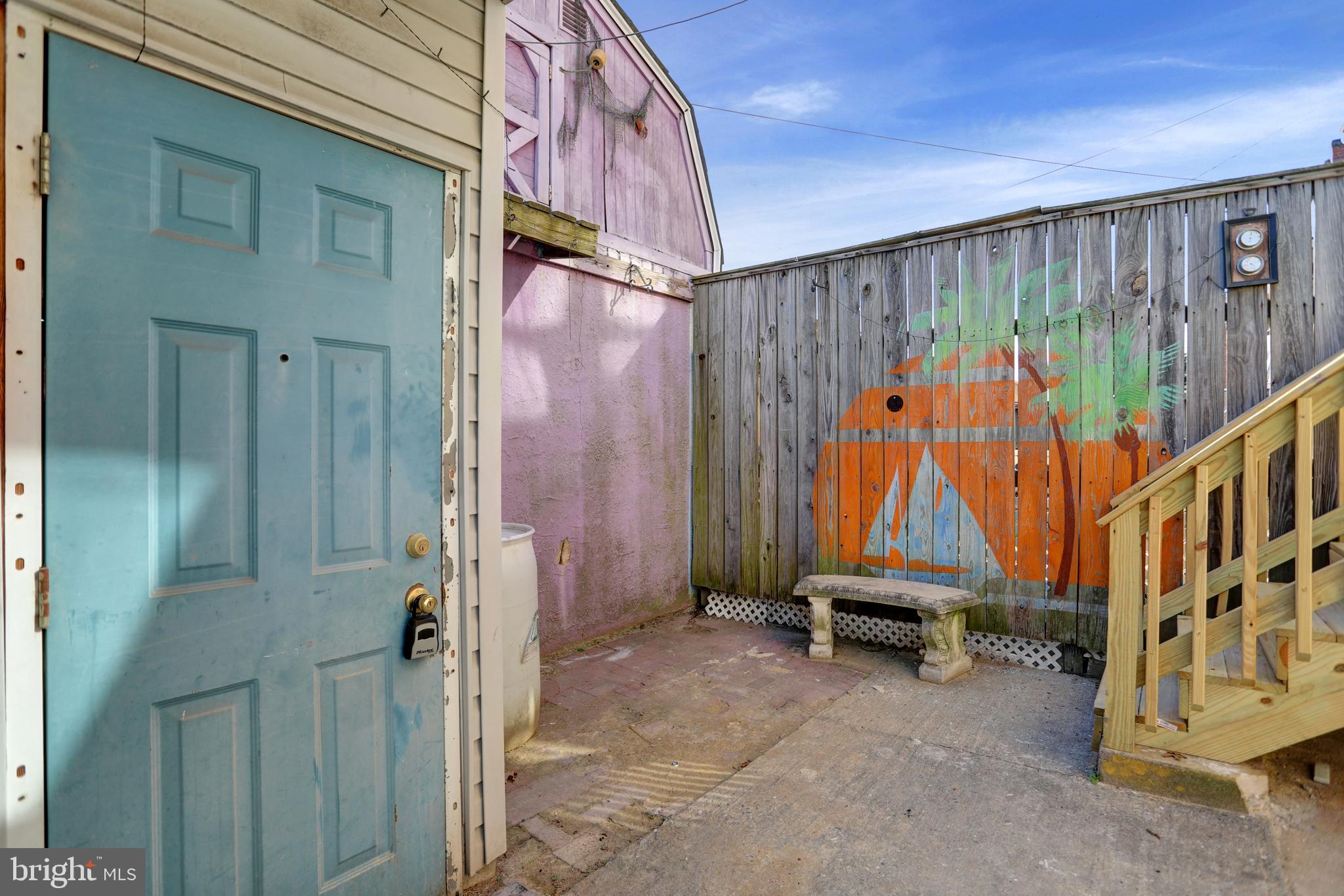 6855 Dunbar Road Dundalk, MD 21222 - Photo 26 of 28 Patio