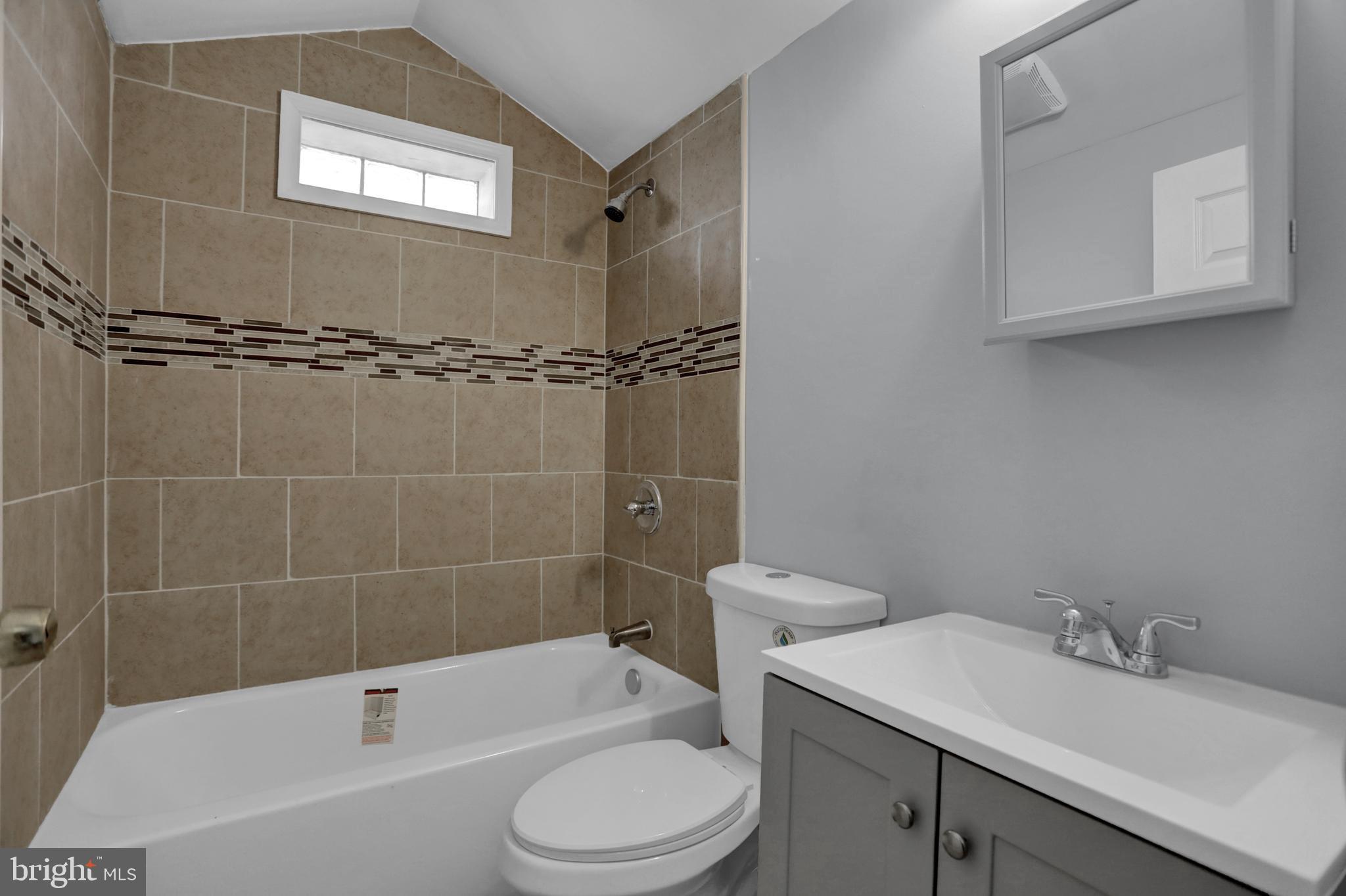 6855 Dunbar Road Dundalk, MD 21222 - Photo 8 of 28 1st floor bathroom