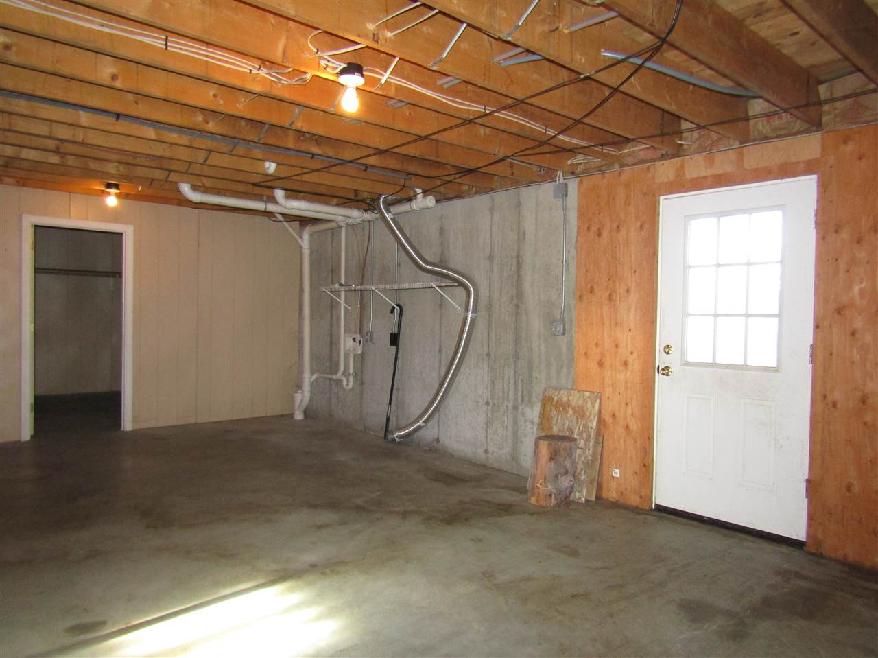113 Russell Road Colebrook, NH 03576 - Photo 36 of 39
