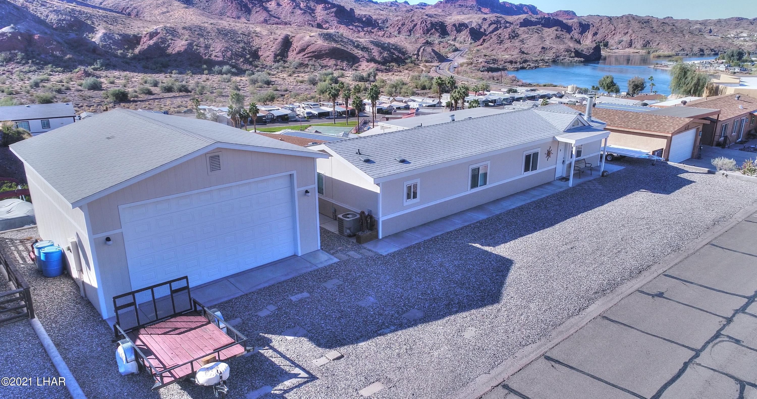 37270 Rio Grande Vista Parker, AZ 85344 - Photo 1 of 33 4