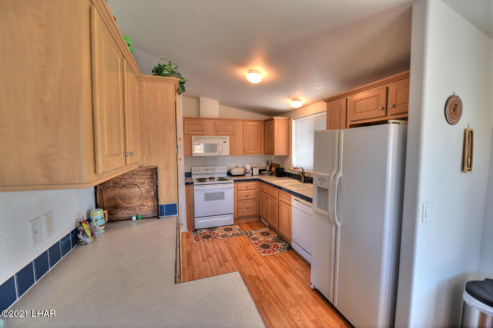 37270 Rio Grande Vista Parker, AZ 85344 - Photo 17 of 33 19 (Copy)
