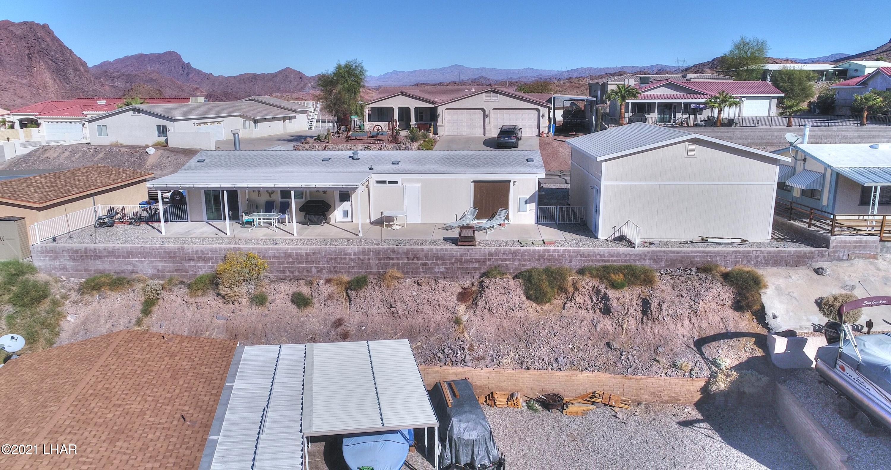 37270 Rio Grande Vista Parker, AZ 85344 - Photo 3 of 33 9