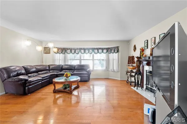 $3,750 | 119 Beacon Hill Drive, St. Charles, MO 63301