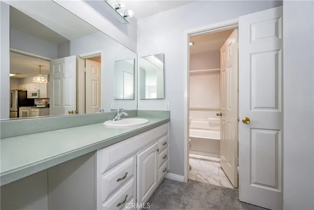 $375,000 | 23515 Lyons Avenue, Unit 178, Valencia, CA 91355