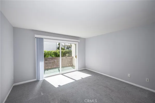 $375,000 | 23515 Lyons Avenue, Unit 178, Valencia, CA 91355