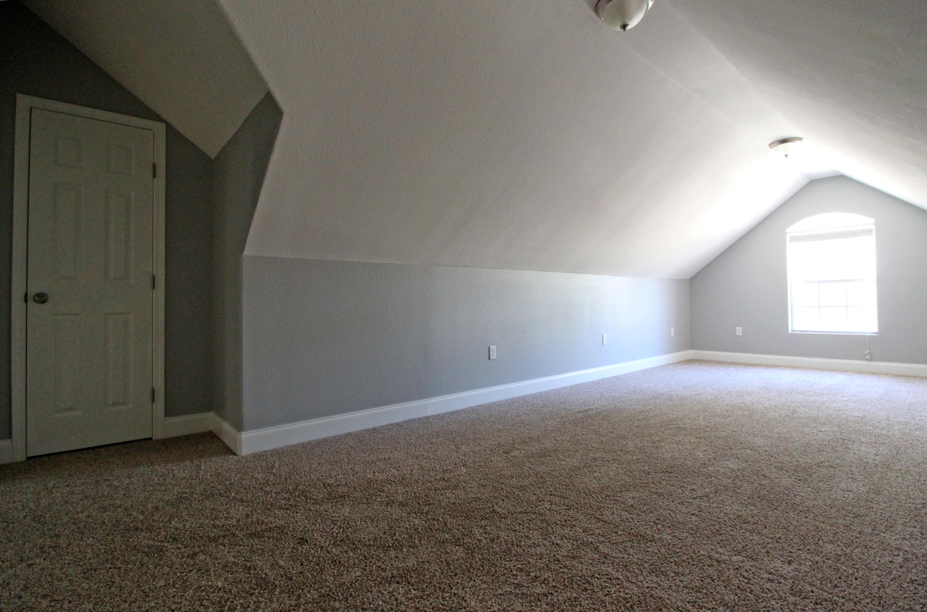 189 Red Maple Way Niceville, FL 32578 - Photo 39 of 58 an empty room with a empty space and windows