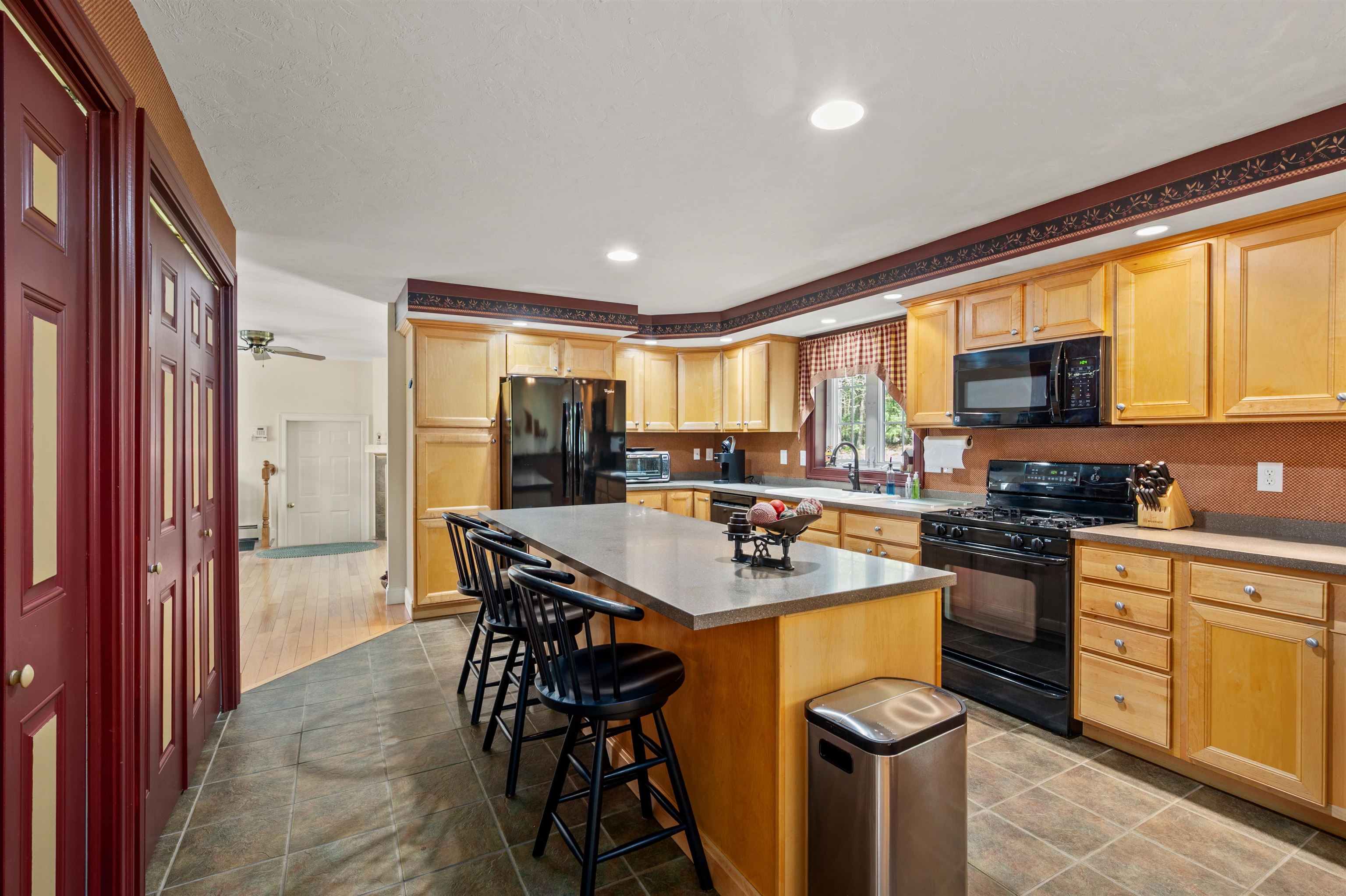 57 Winona Road Meredith, NH 03253 - Photo 5 of 48