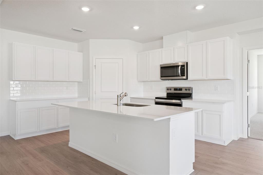 894 Britton Loop St. Cloud, FL 34771 - Photo 14 of 44