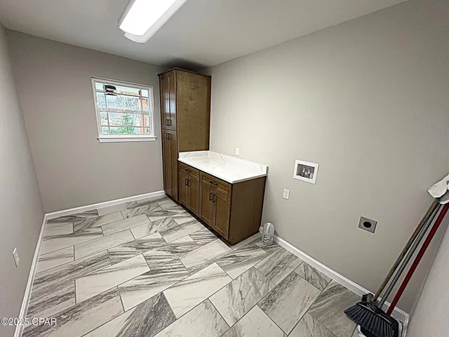 $325,000 | 4906 Bluesky Way, Marianna, FL 32446