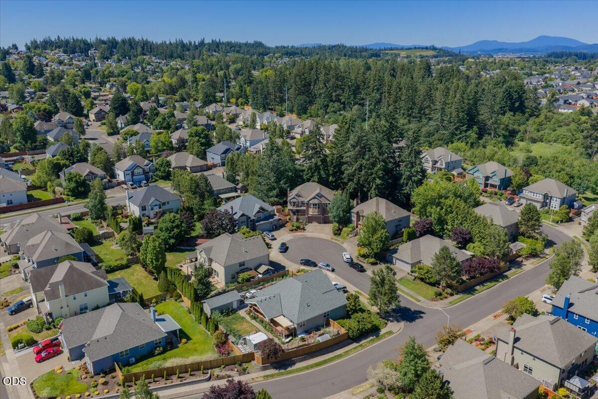 2448 Northwest Violet Avenue Albany, OR 97321 - Photo 46 of 46