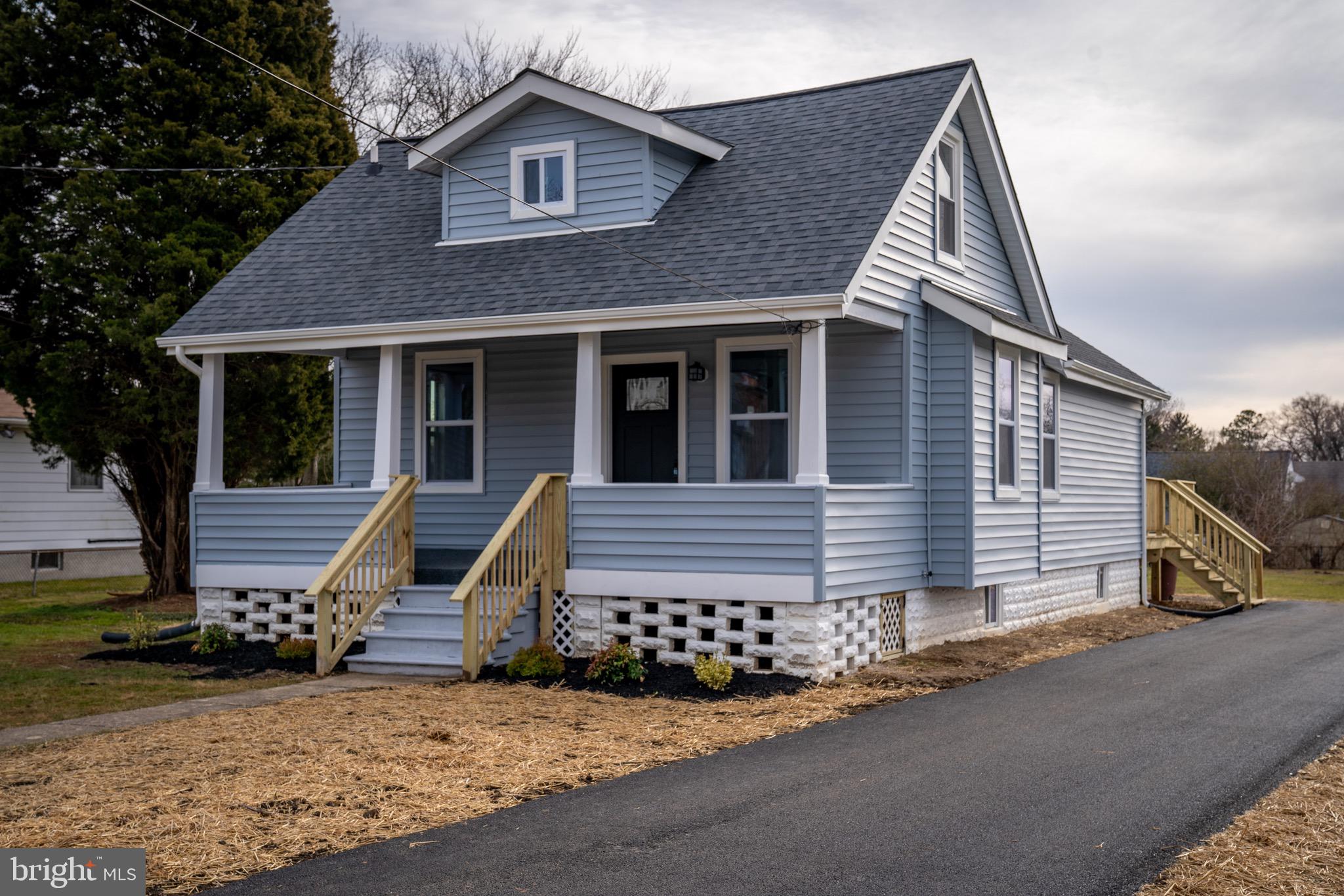 305 Stillwater Road Baltimore, MD 21221 - Photo 1 of 35