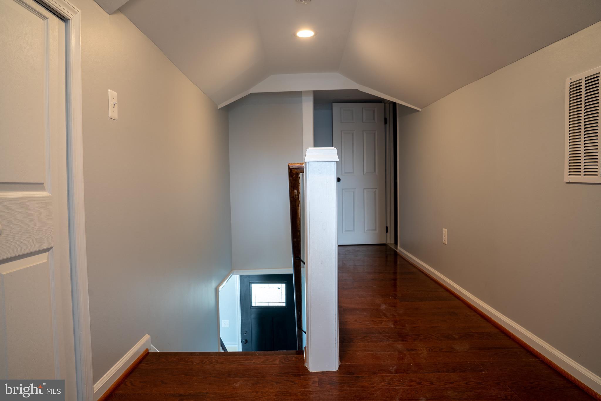 305 Stillwater Road Baltimore, MD 21221 - Photo 23 of 35