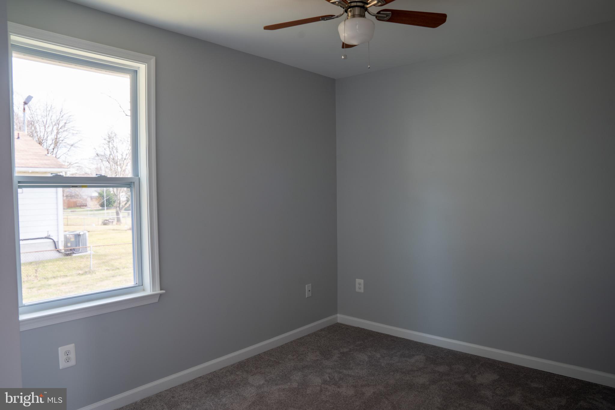305 Stillwater Road Baltimore, MD 21221 - Photo 33 of 35
