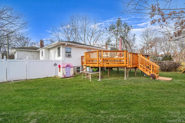 $589,900 | 275 North Titmus Drive, Mastic, NY 11950