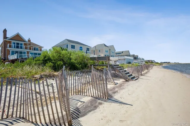 $45,000 | 676 Dune Road, West Hampton Dunes, NY 11978