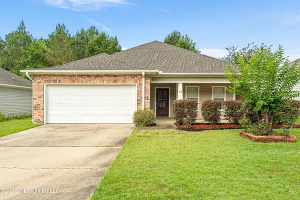 $239,000 | 28 Clear Springs Court, Hattiesburg, MS 39402