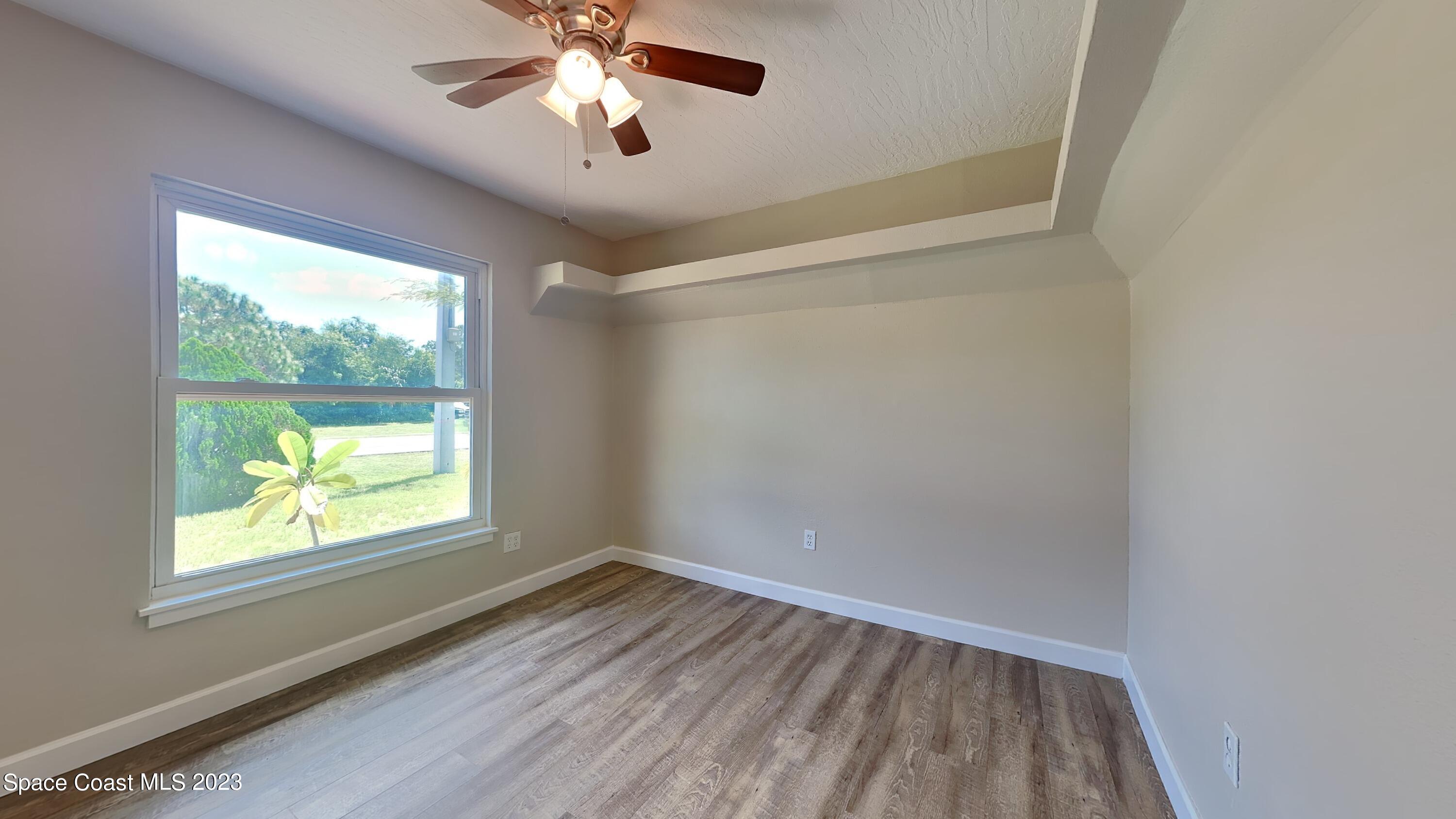 622 Degroodt Road Southwest Palm Bay, FL 32908 - Photo 11 of 15 13_Image_cL5wNxd3sc
